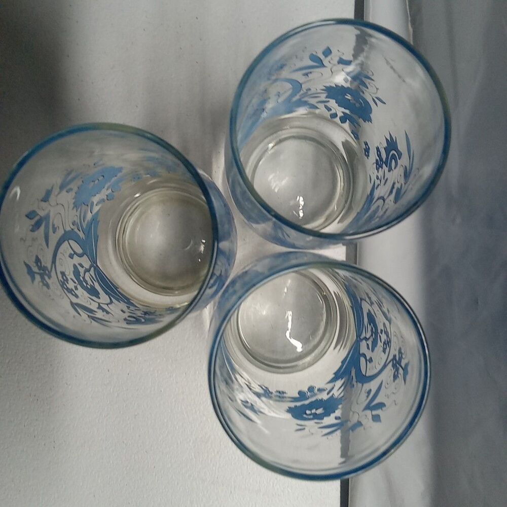 3 MCM Vintage Blue Floral Glasses Tumblers 5 1/4" - Picture 3 of 3